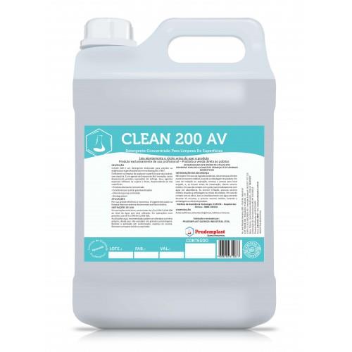 Detergente para limpeza de superfícies.